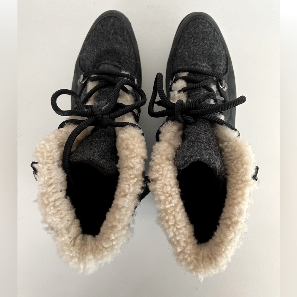 Sorel Women's Sneakchic Alpine Holiday Shearling Waterproof Boots, sz 8 - Picture 7 of 12